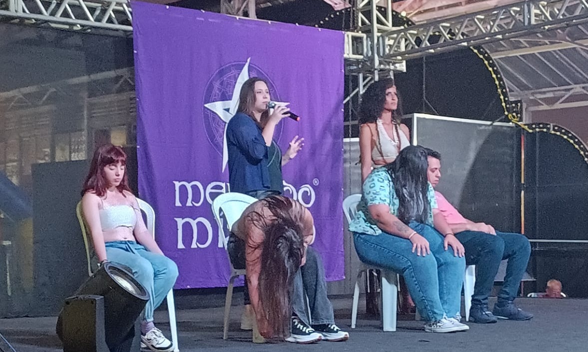 Hipnose Funciona Mesmo ou É Apenas Efeito Placebo? - Uma Explicação Científica